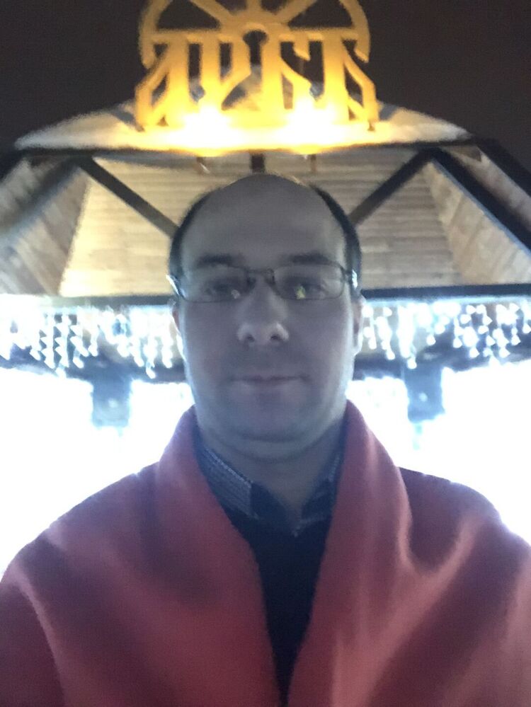  33658531  , 37 ,    