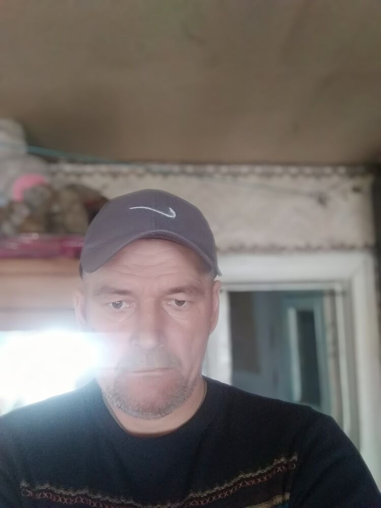  33797081  Aleksangr, 44 ,    