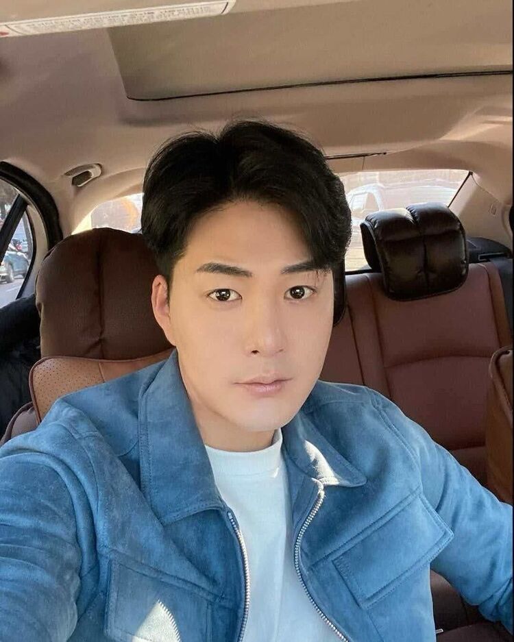  ,   , 44 ,   ,   