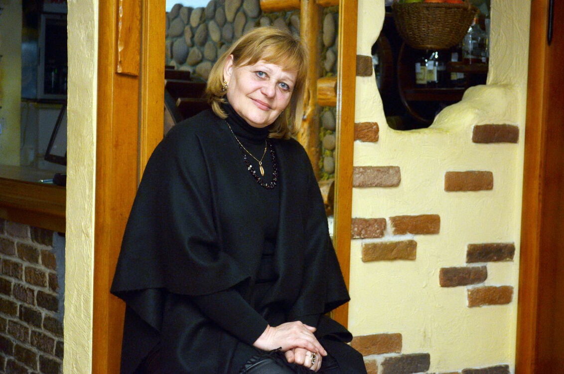  ,   Valya, 60 ,   ,   , c 