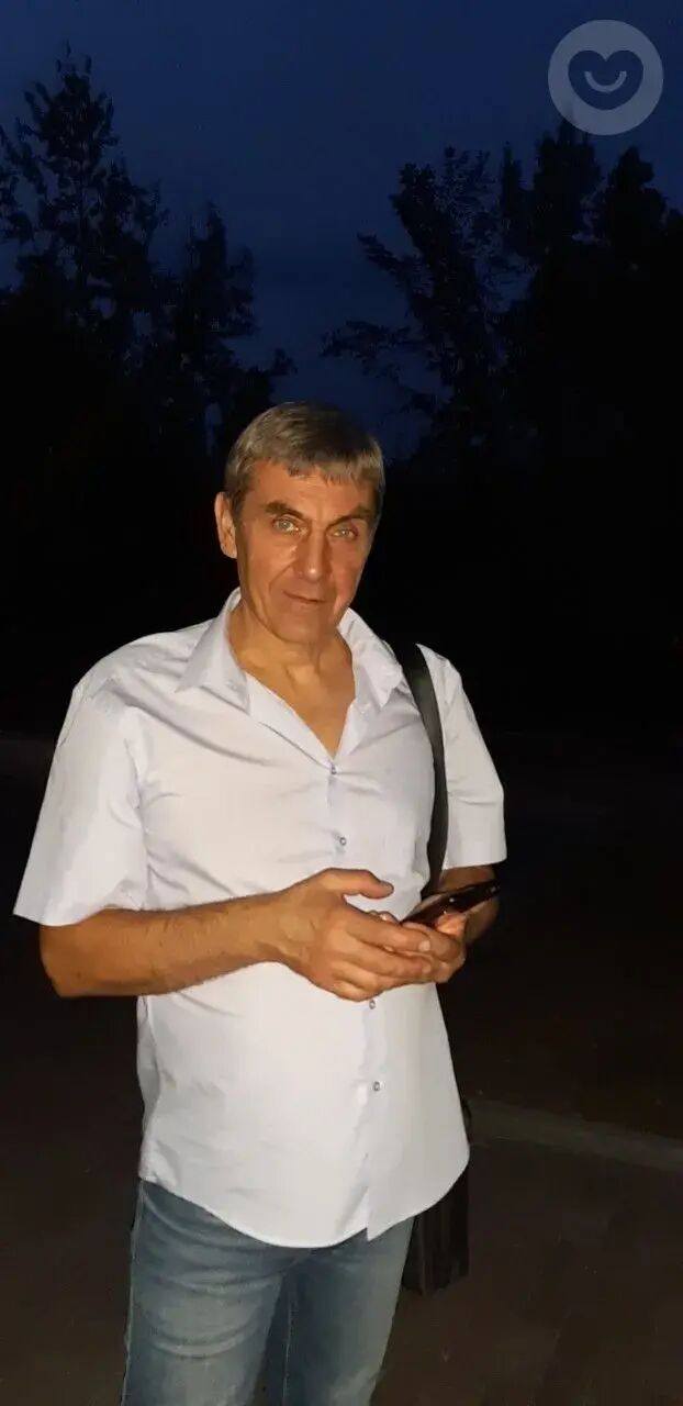  32370621  Vyacheslav, 58 ,    