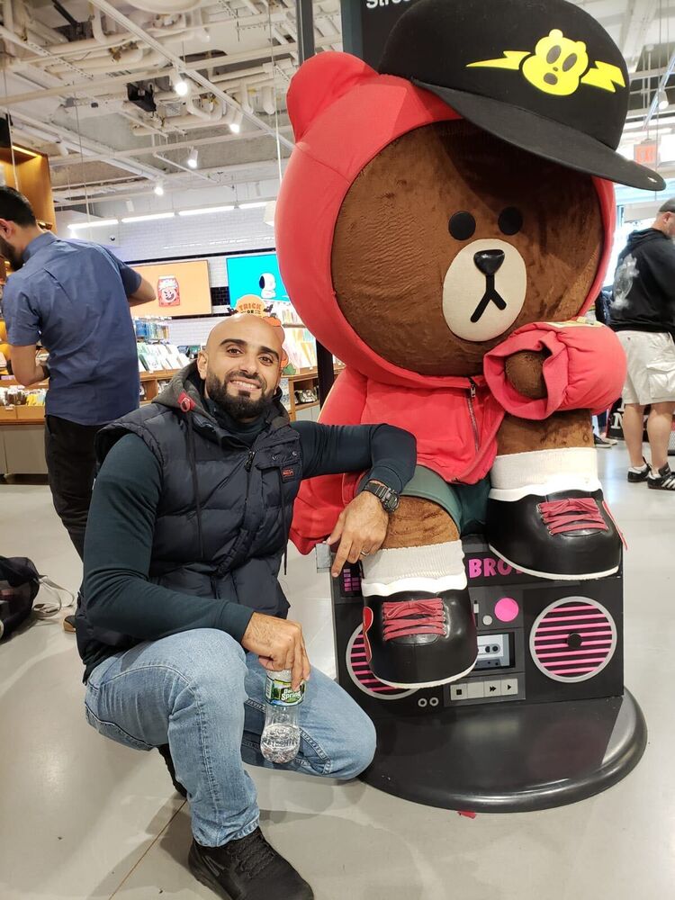  49357451  Waly, 37 ,    