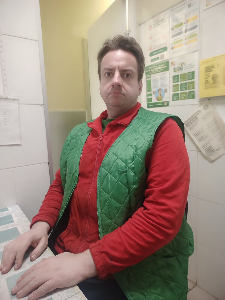  49620481  , 44 ,    -