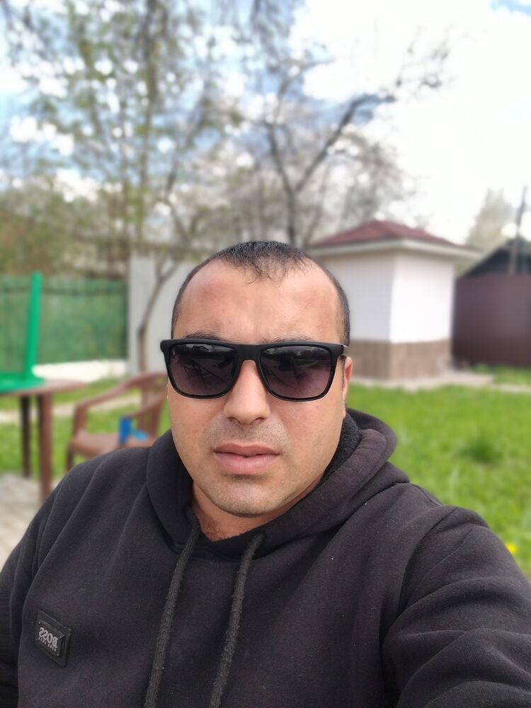  44384431  , 33 ,    