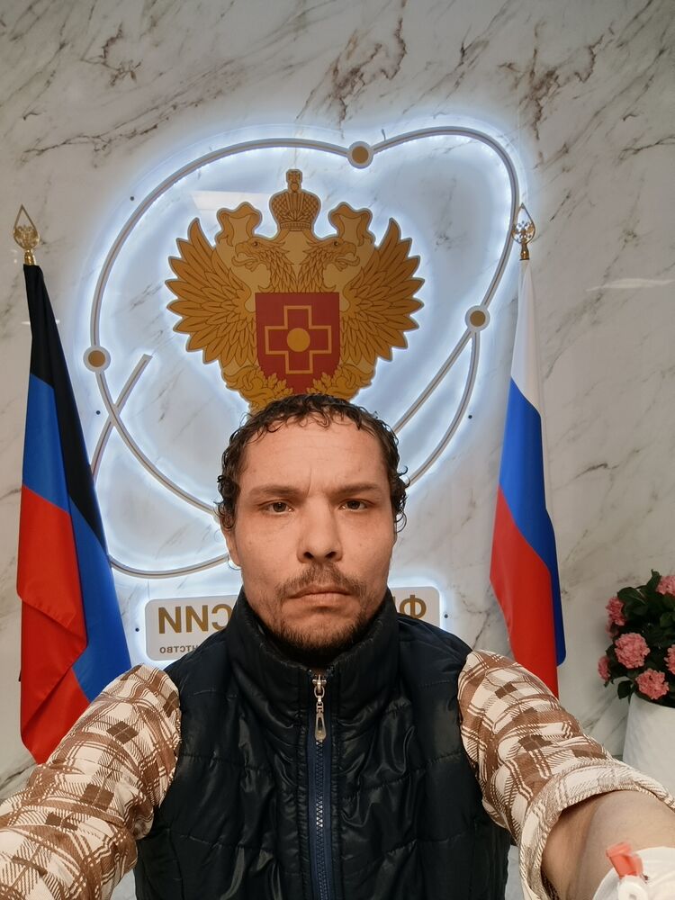  48355731  , 38 ,    