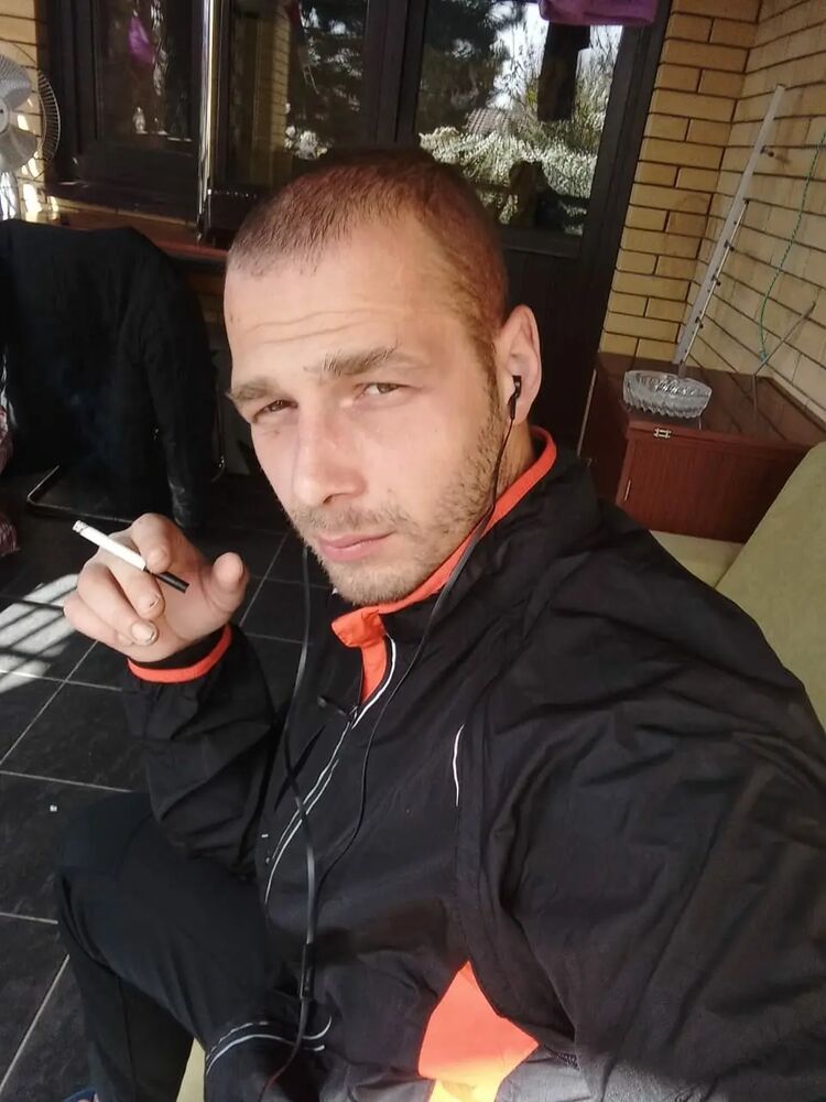  45771301  , 32 ,    