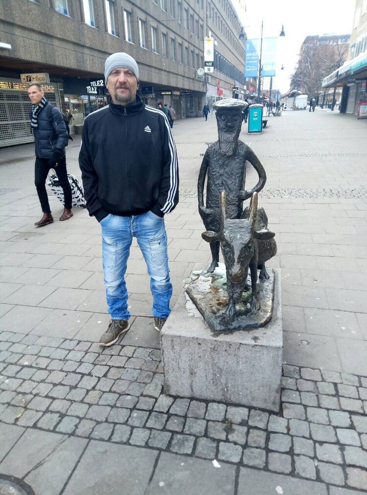  Hofors,   , 52 ,     , c 