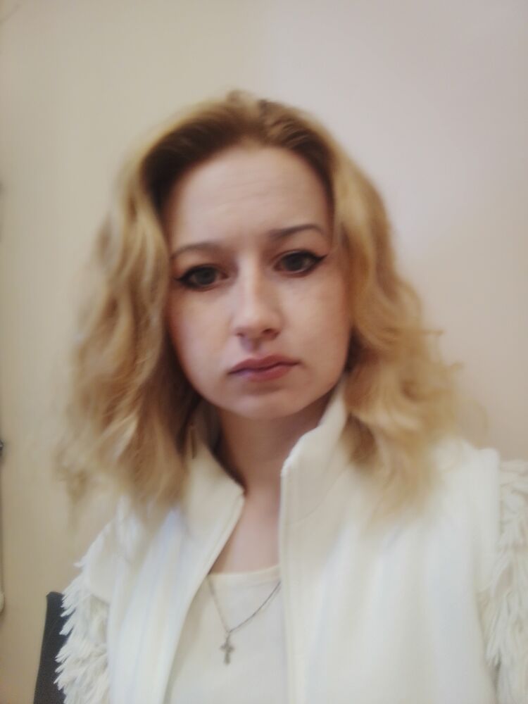  48662521  Irina, 24 ,    