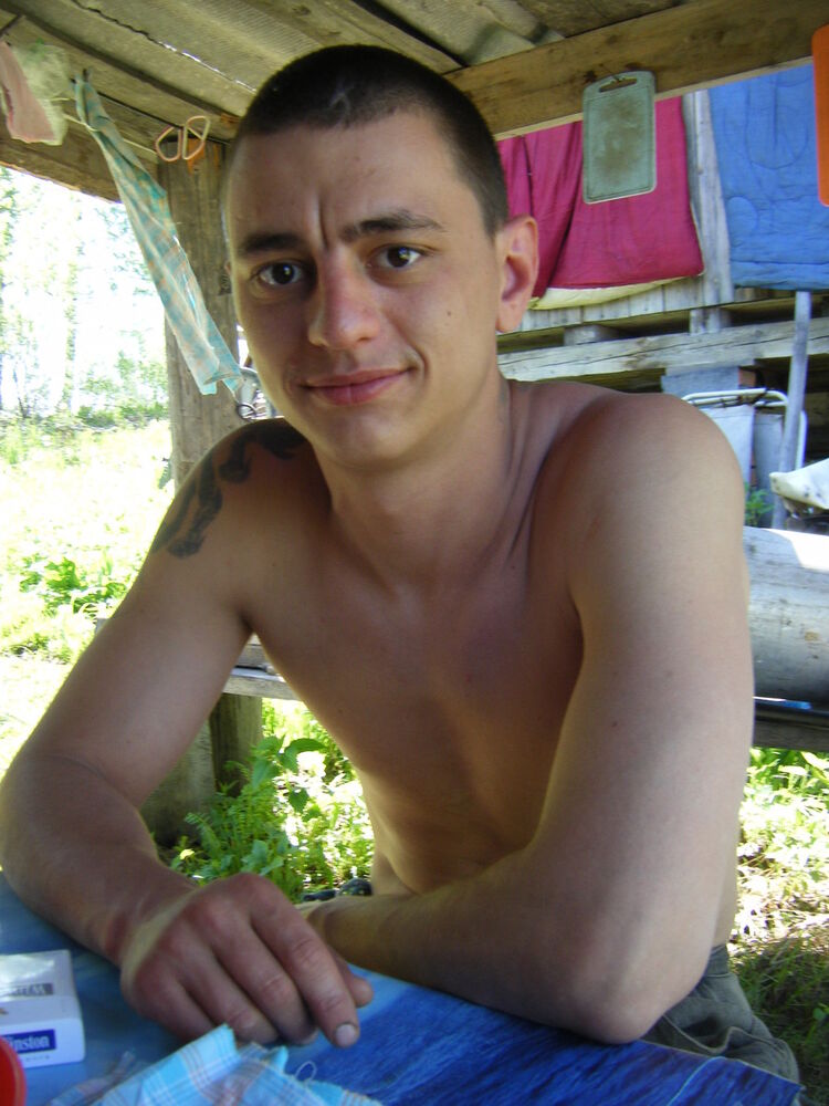  5428011  Angelo, 38 ,    