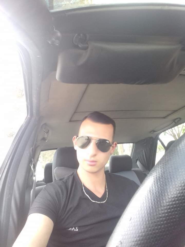  36548681  Younes, 31 ,    -