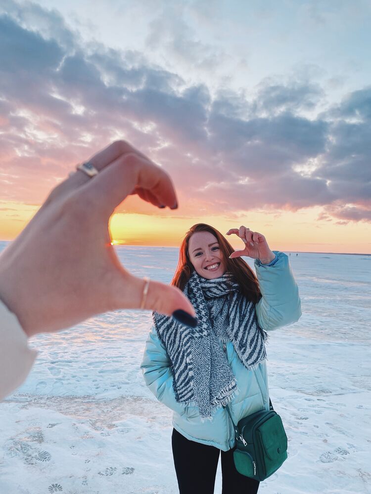  27151741  , 27 ,    -