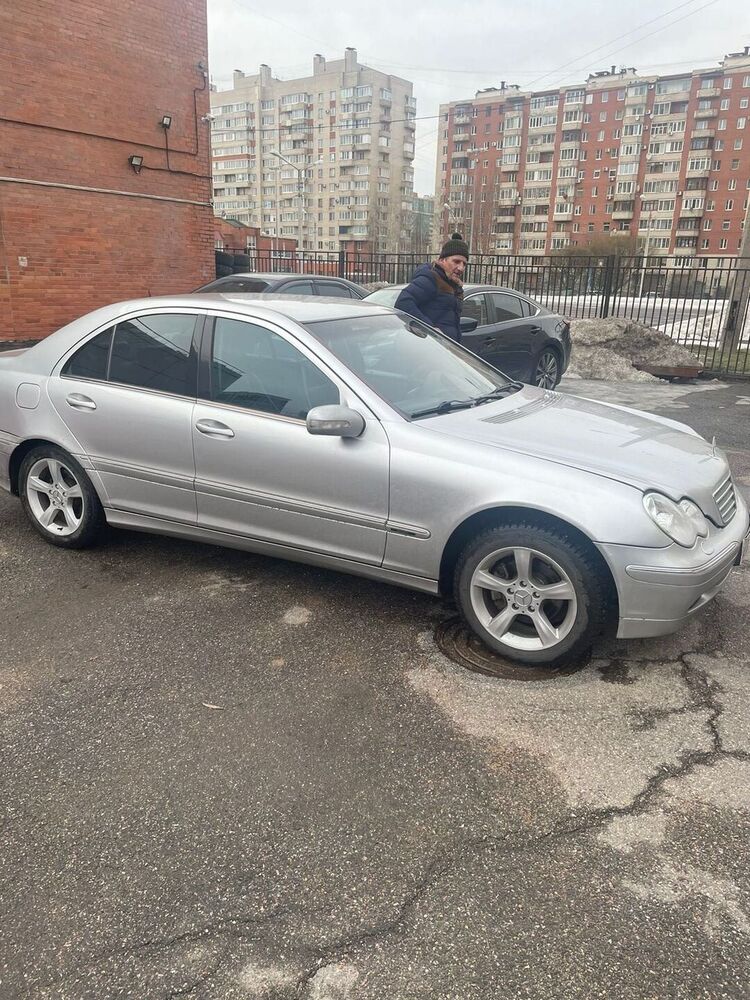  ,   Andrey, 52 ,   ,   , c 