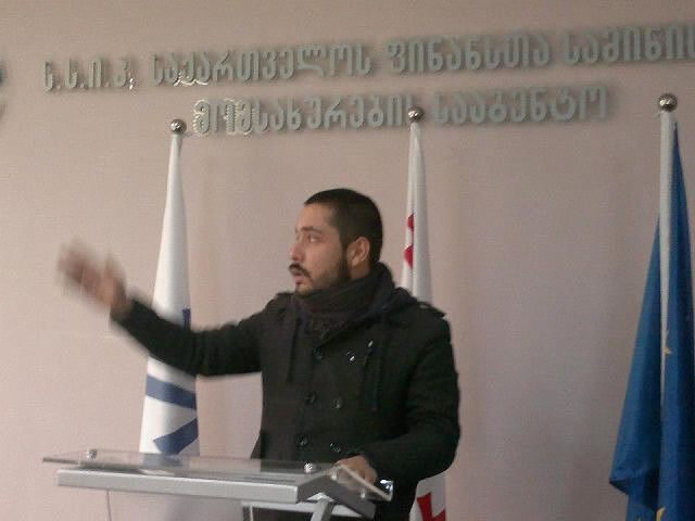 ���� 5450801 ������� Pakula, 34 ����, ���� ���������� � �������