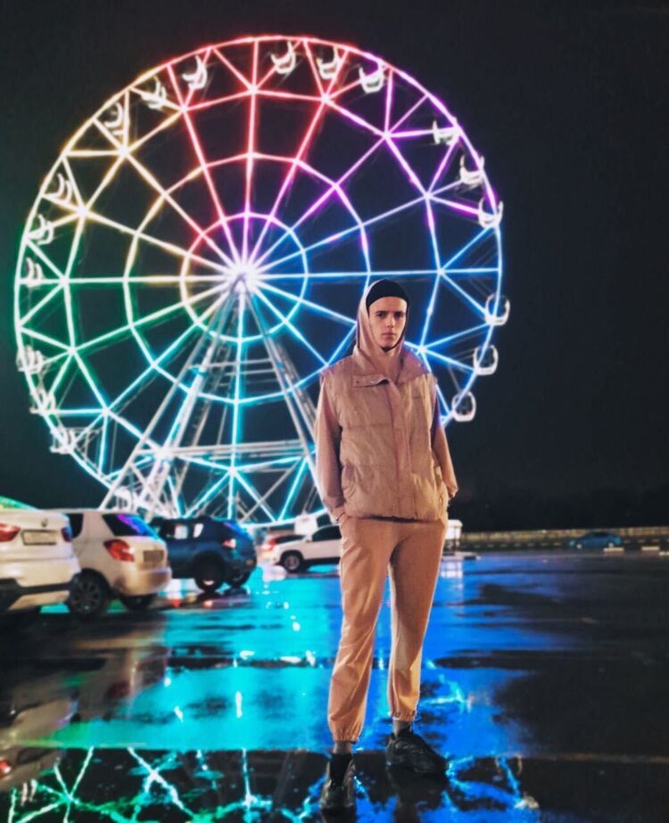  ,   , 19 ,   c 