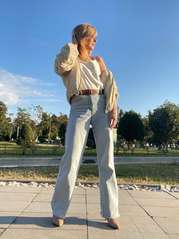  Barcelona,   Eleonora, 54 ,   c 