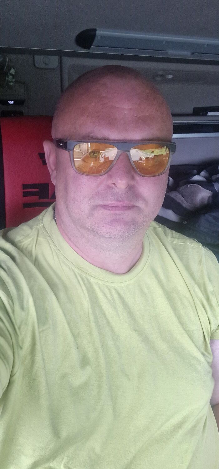  ,   ˸, 43 ,     , c 