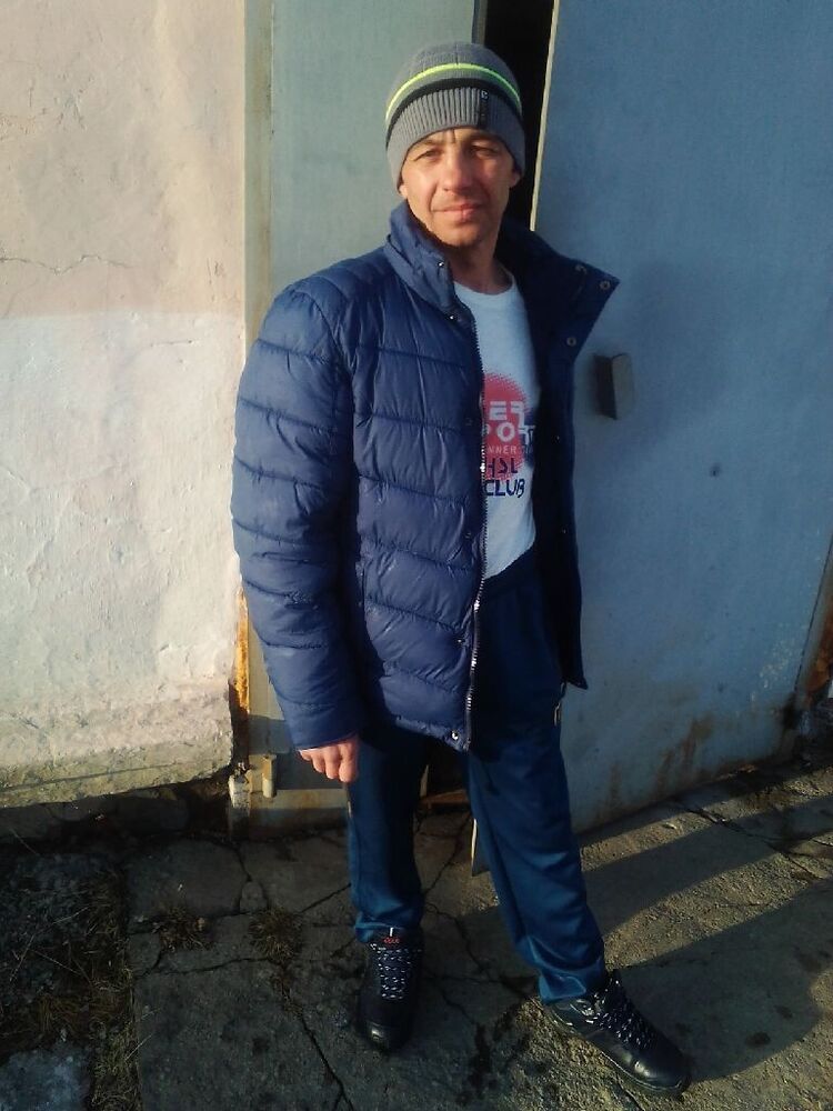  46887761  , 44 ,    