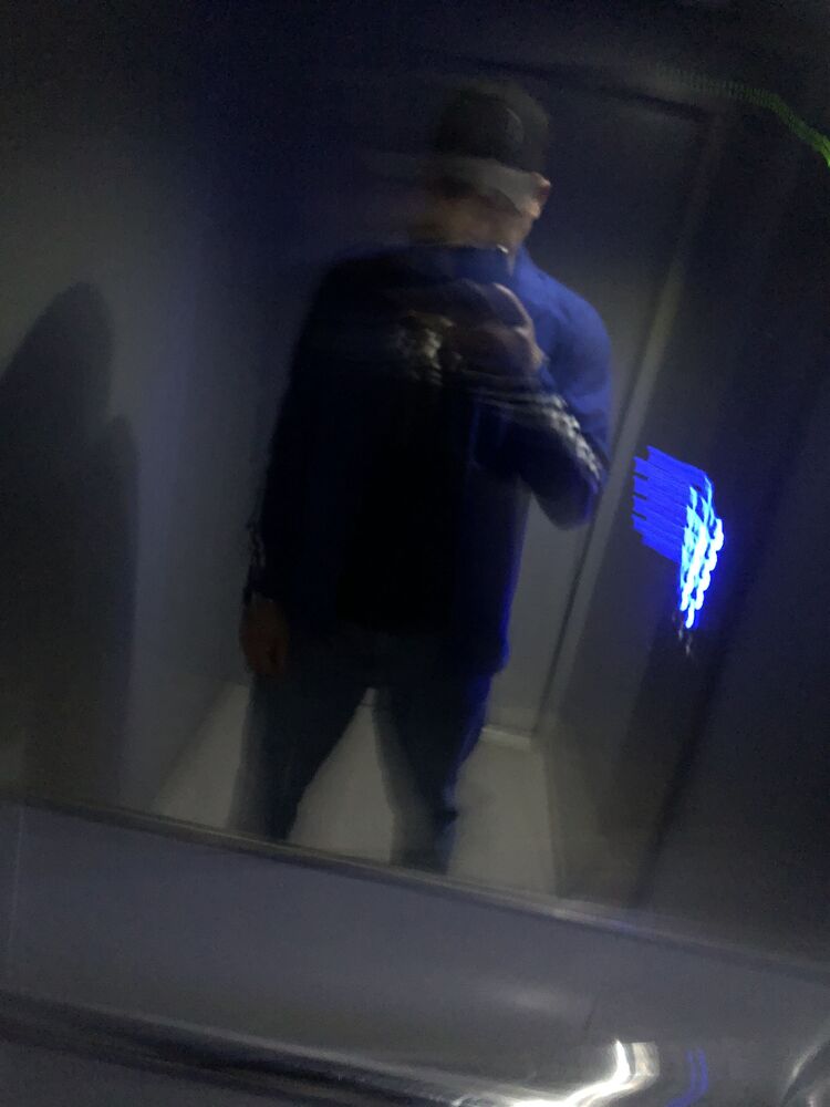  40628661  , 26 ,    
