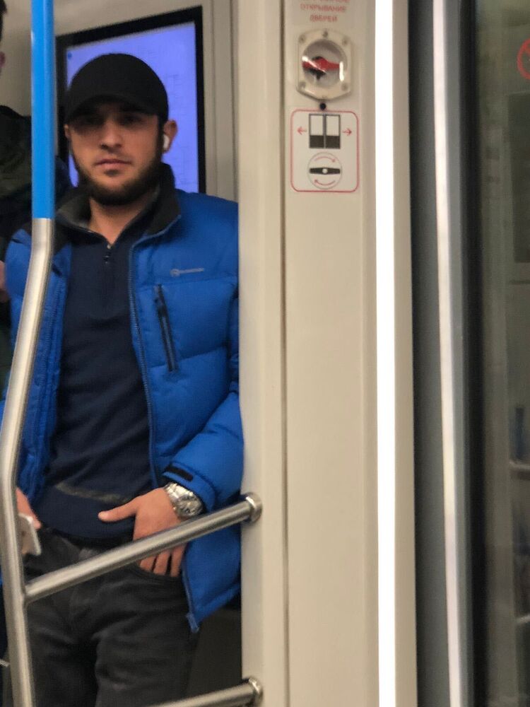  35589891  , 32 ,    