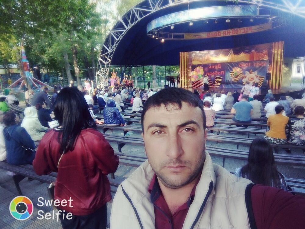  17684821  Serdar, 43 ,    