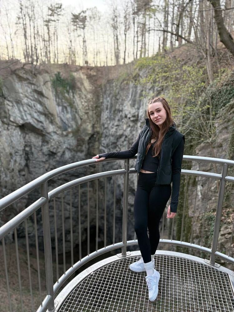 ���� 56392201 ������� Sofia, 19 ���, ���� ���������� � ��������