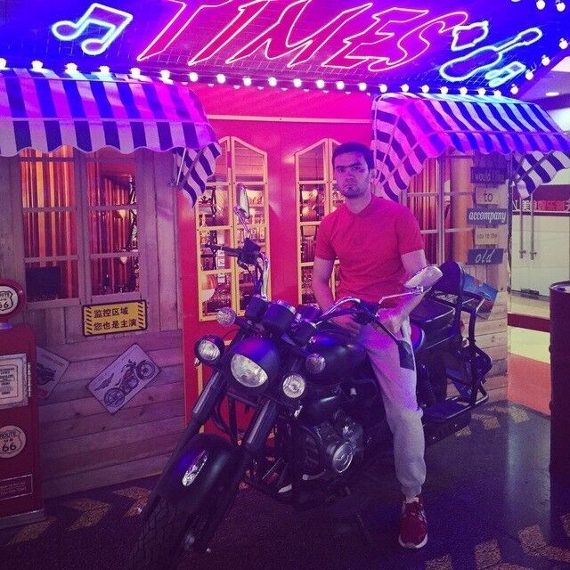 ���� 15849921 ������� Akrom, 34 ����, ���� ���������� � ��������