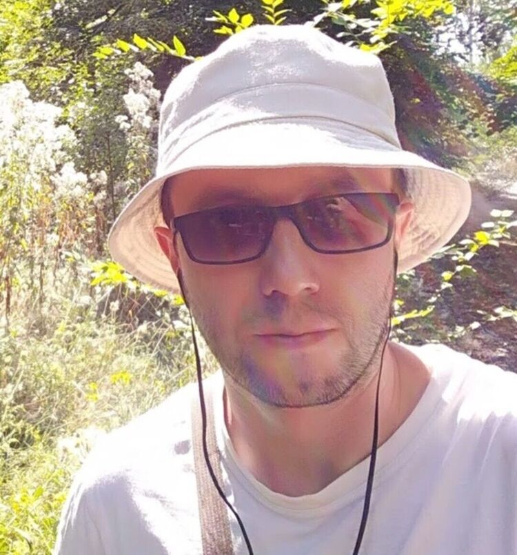  52810271  Alexey, 45 ,    