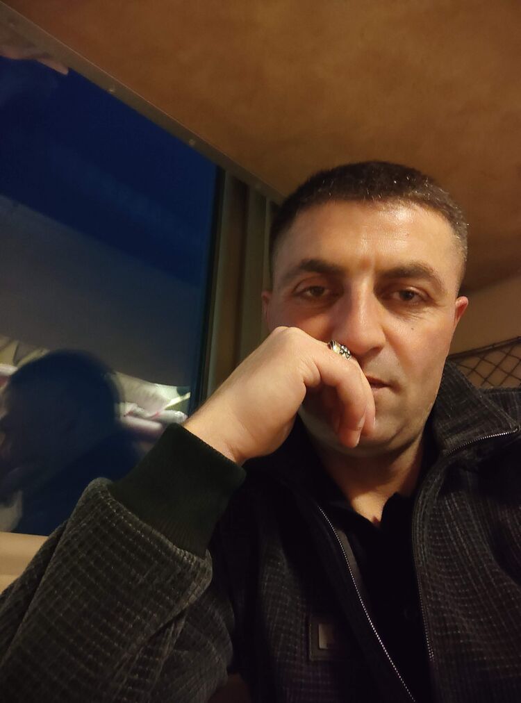 48804701  , 41 ,    