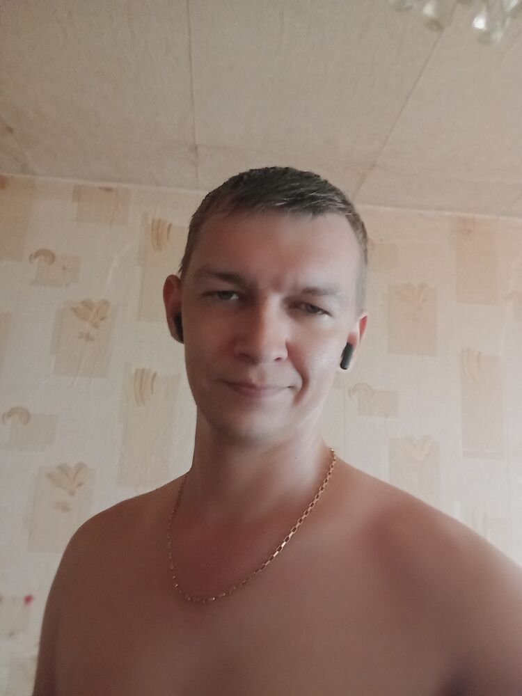 37161381  , 34 ,    