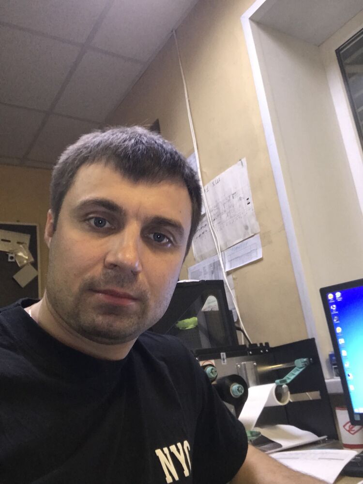  43761831  , 40 ,    