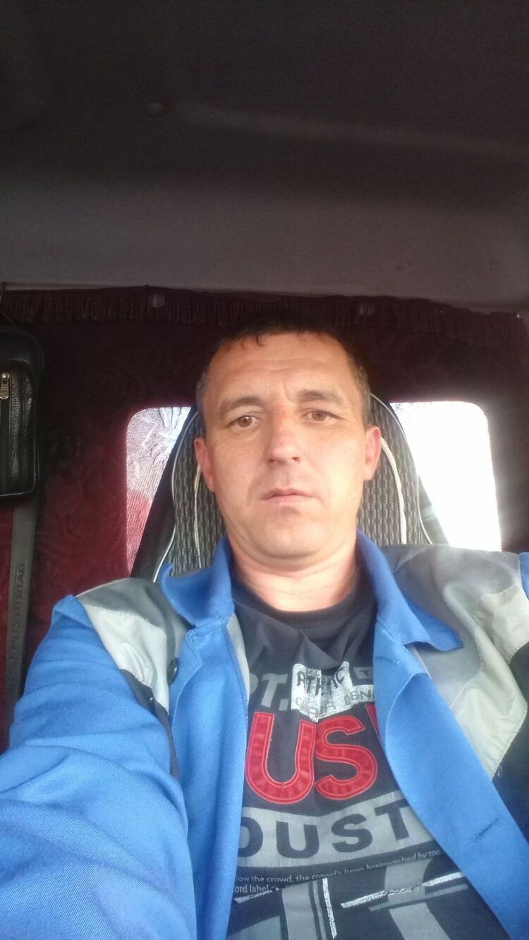  32883491  , 40 ,    