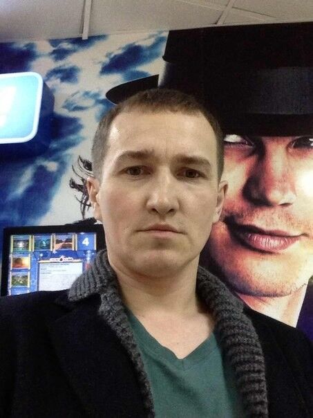  5987661  82, 43 ,    -