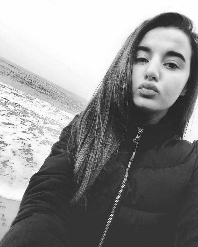  15788951  Valeriya, 25 ,    
