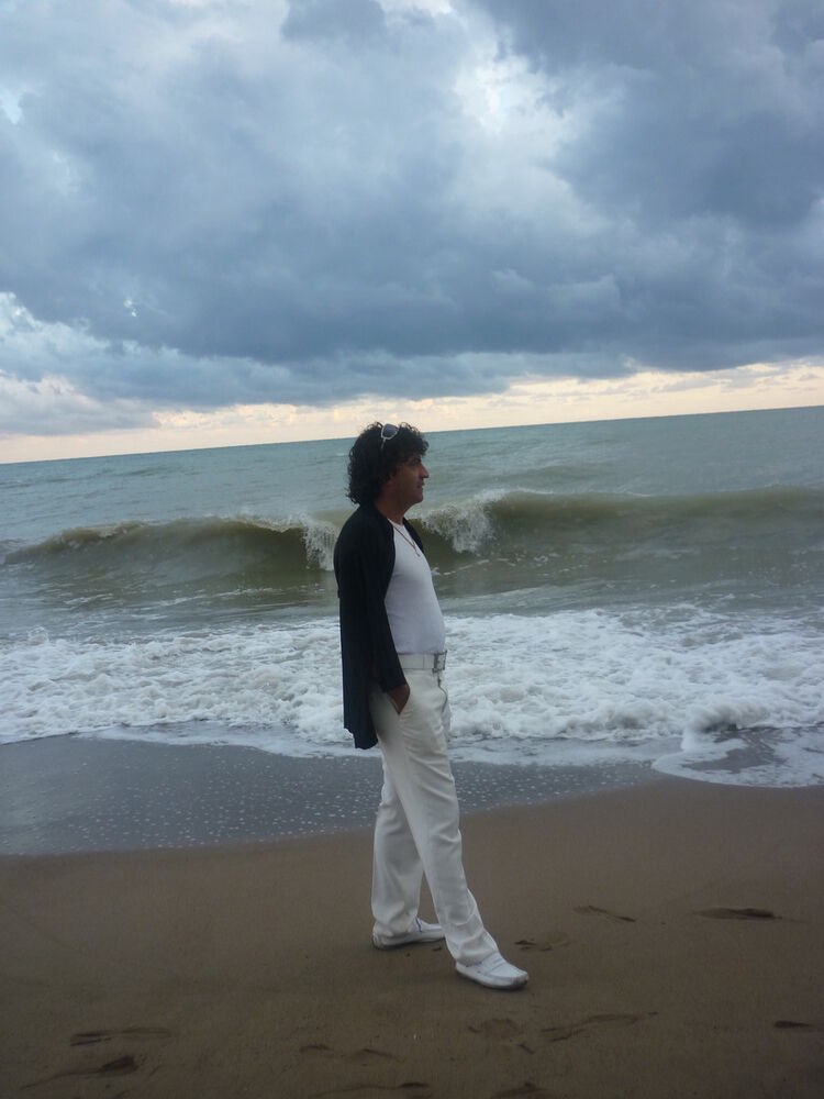  8596711  Taylan, 43 ,    