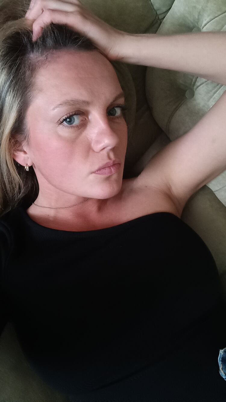 45692211  , 33 ,    