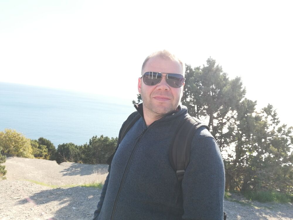  54732781  , 47 ,    -