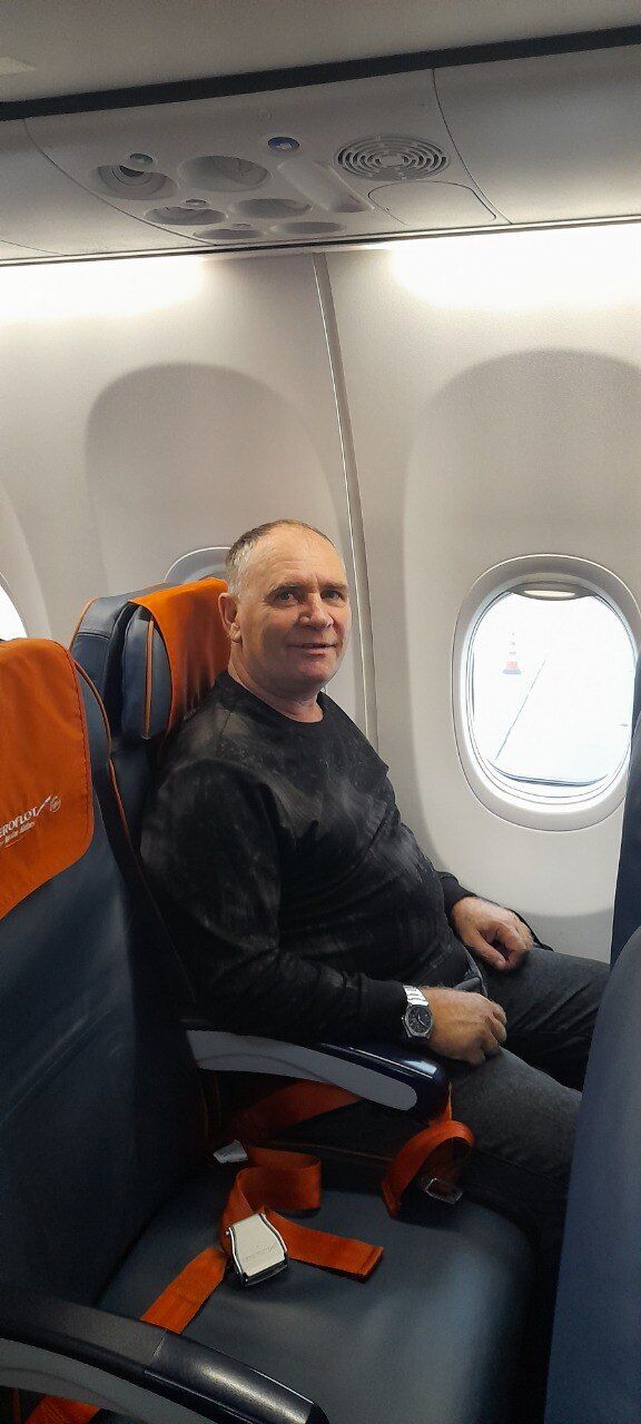  53169051  , 52 ,    -