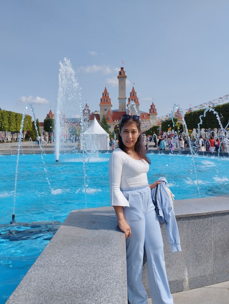  ,   BellaG, 45 ,   ,   , c 