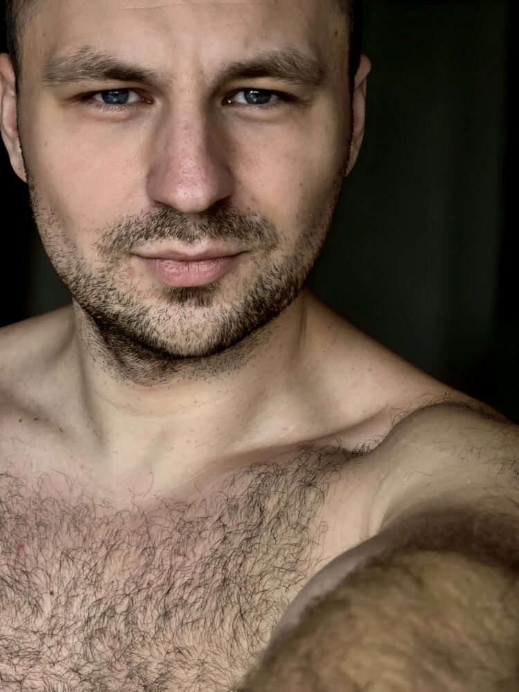  49484191  , 33 ,    