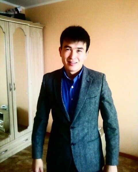  19008561  , 33 ,    -