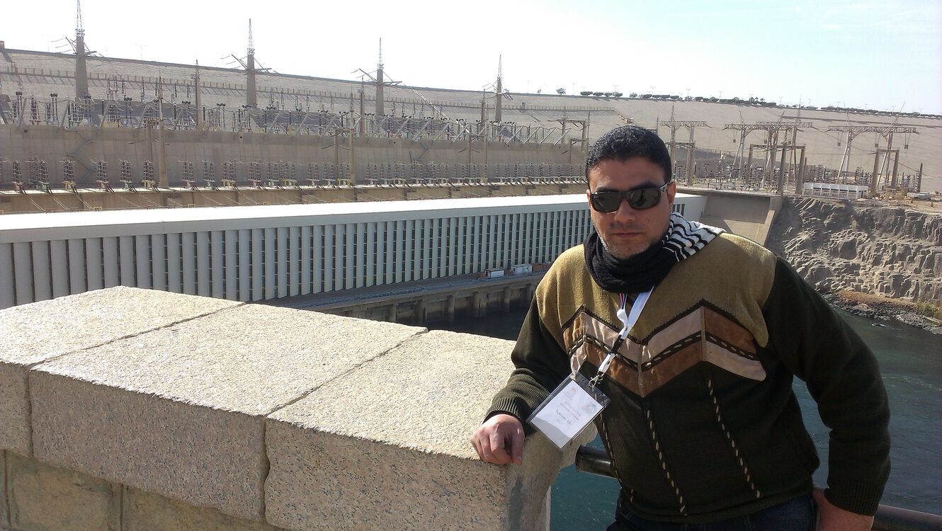  ,   Ashr, 48 ,   ,   