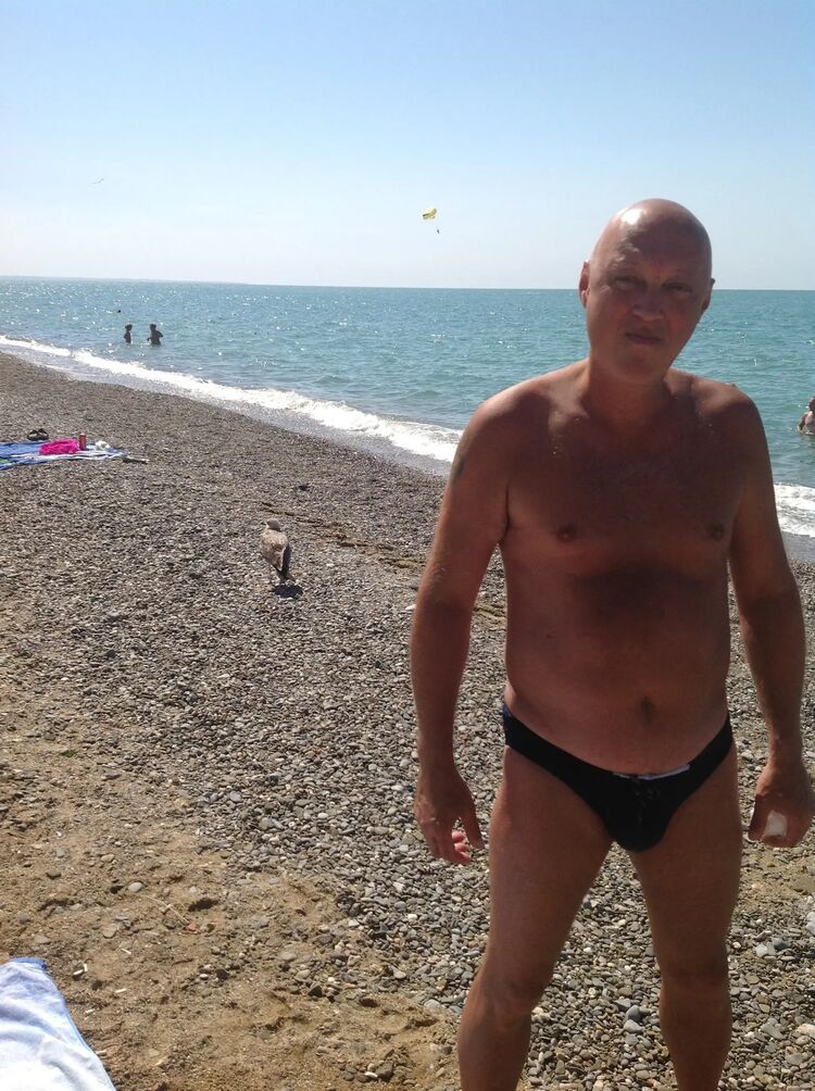  28597511  Valera, 60 ,    