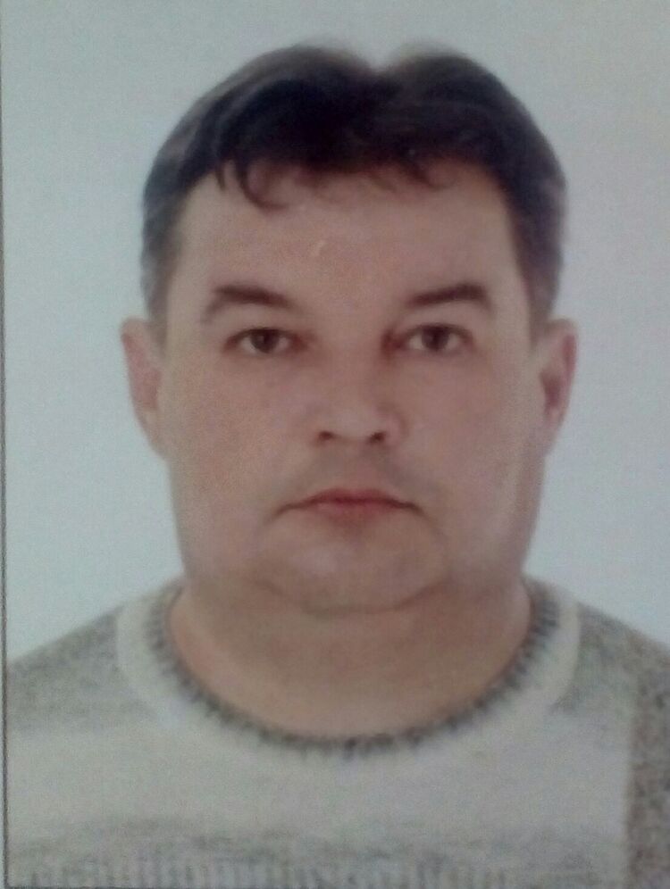  16924581  Vadim, 52 ,    