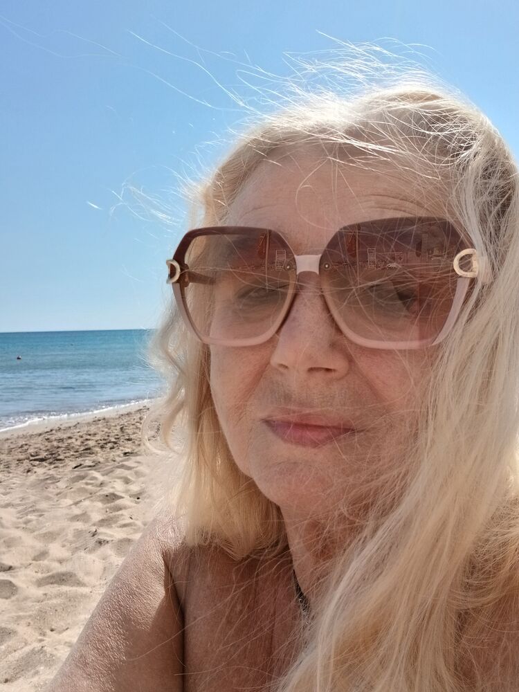  54070811  , 69 ,    -