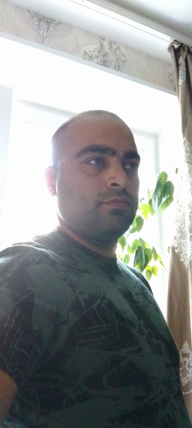  45077761  Ruslan, 35 ,    