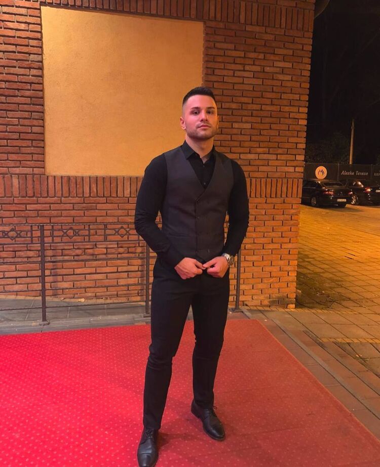  48187431  Alexander, 35 ,    Hackenheim