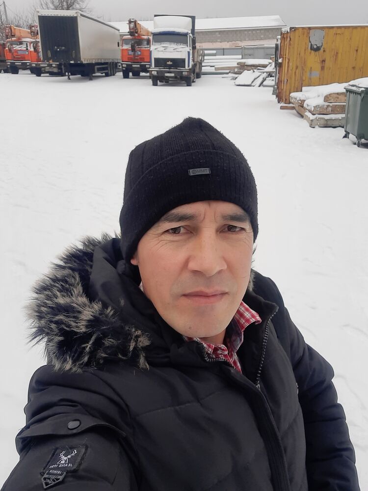  ,   Oleg, 41 ,   ,   