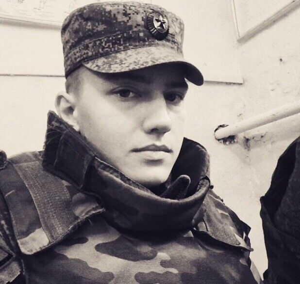  9111991  , 32 ,    --