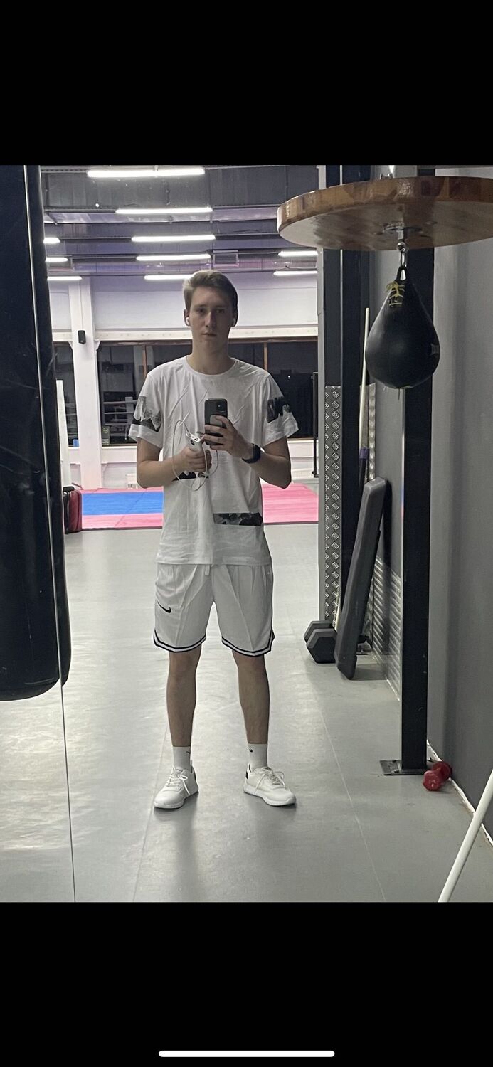 ���� 40166291 ����� ��������, 22 ����, ���� ���������� � �����-����������