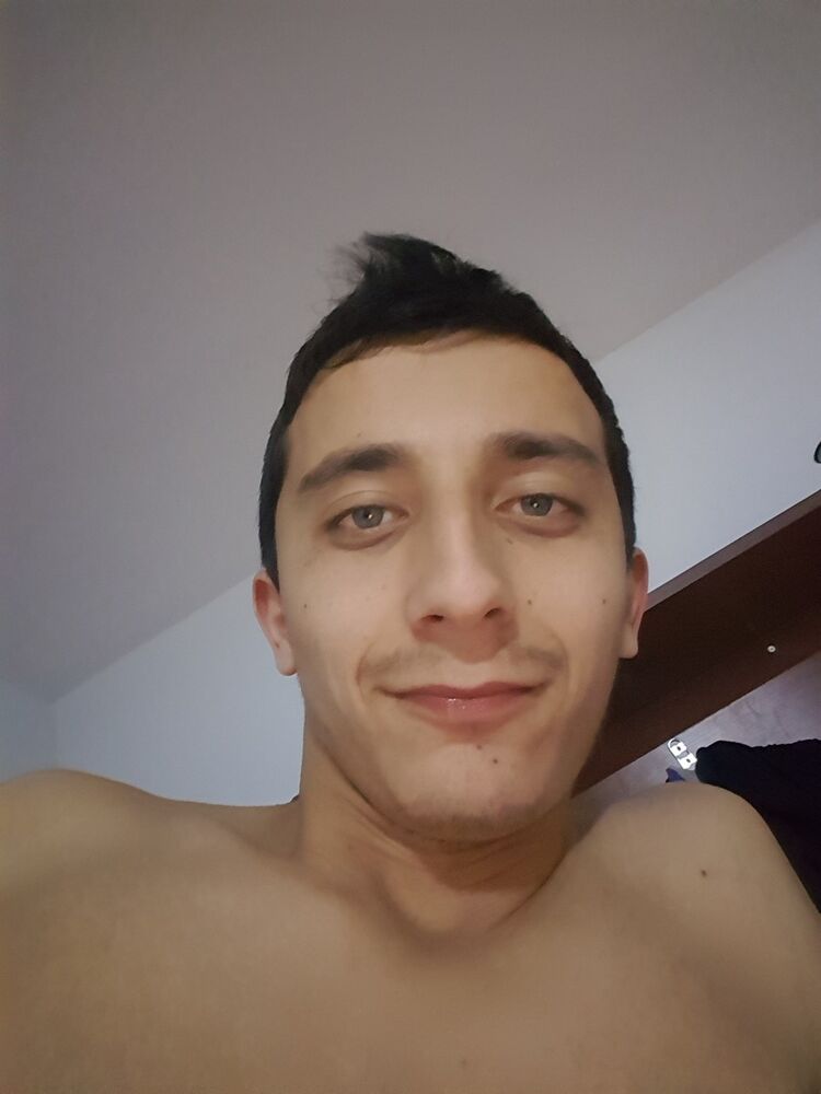  18761271  Orzu, 27 ,    